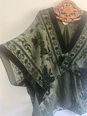 Burnout Velvet Kimono, with Dragonfly brooch, velvet Cardigan, Blouse, Rose, Lea